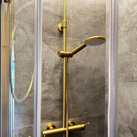 79m² 2 slaapkamer, 2 privé badkamer Appartement in Podčetrtek Buitenkant foto