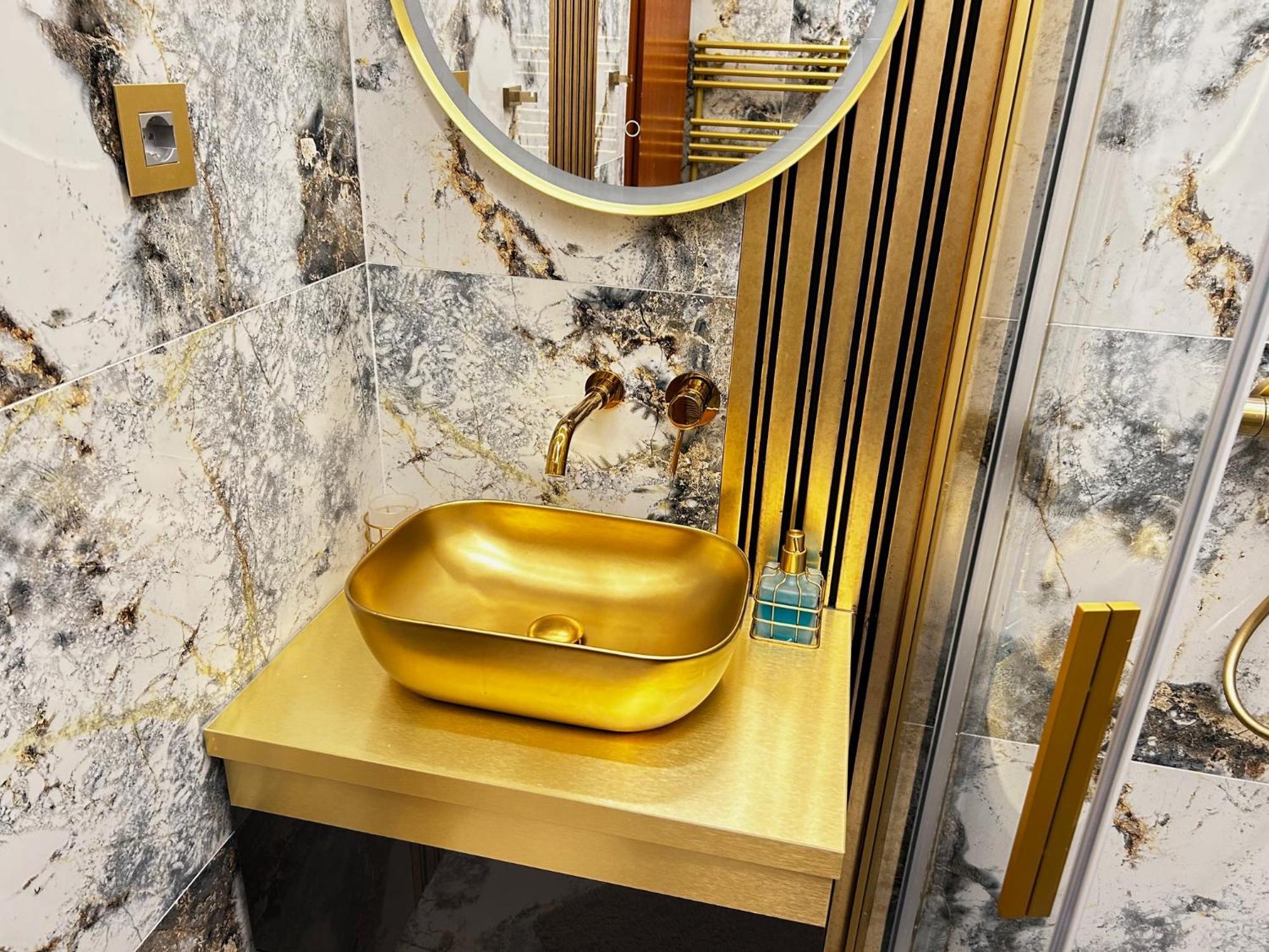 79m² 2 slaapkamer, 2 privé badkamer Appartement in Podčetrtek Buitenkant foto