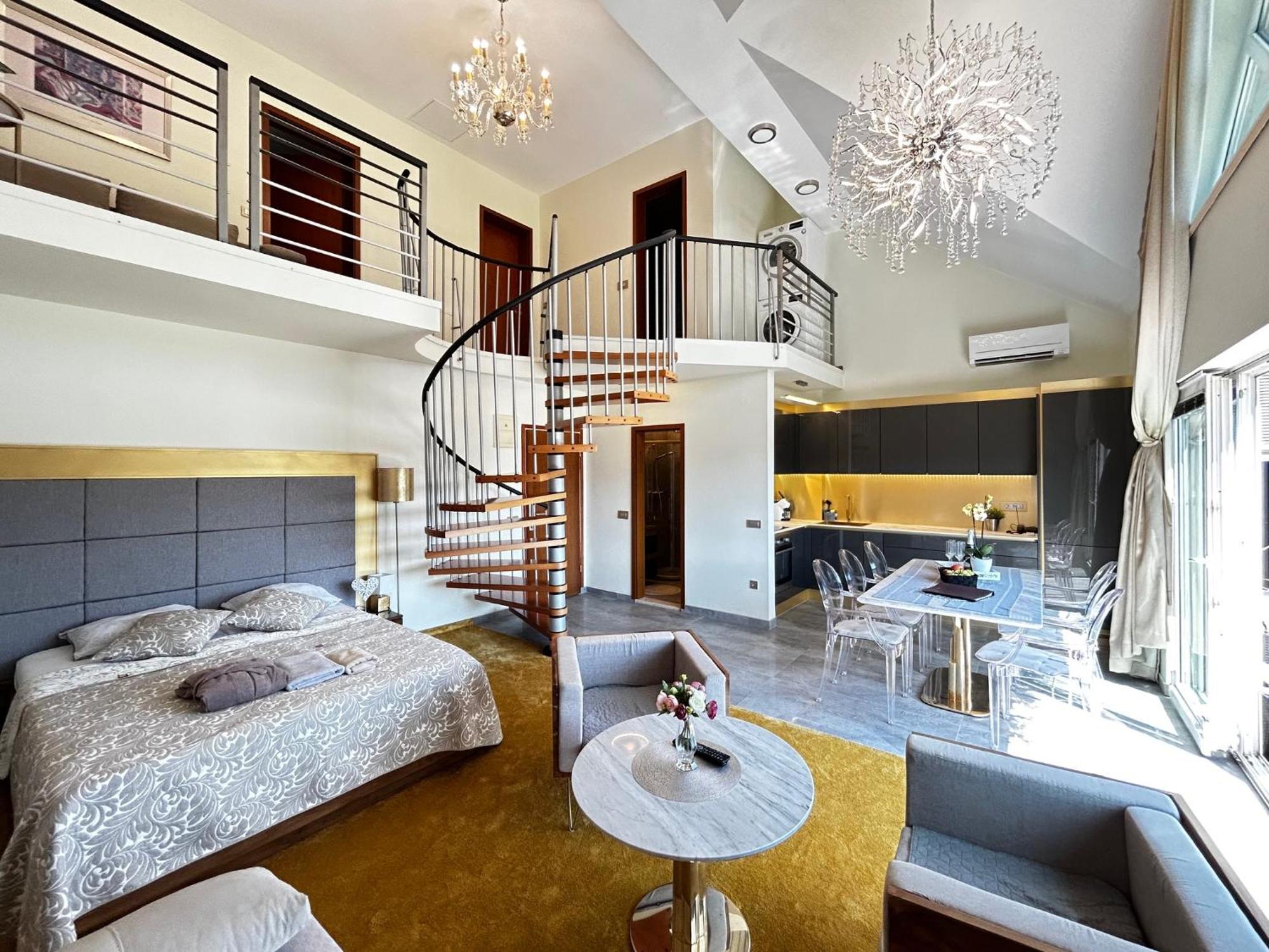 79m² 2 slaapkamer, 2 privé badkamer Appartement in Podčetrtek Buitenkant foto