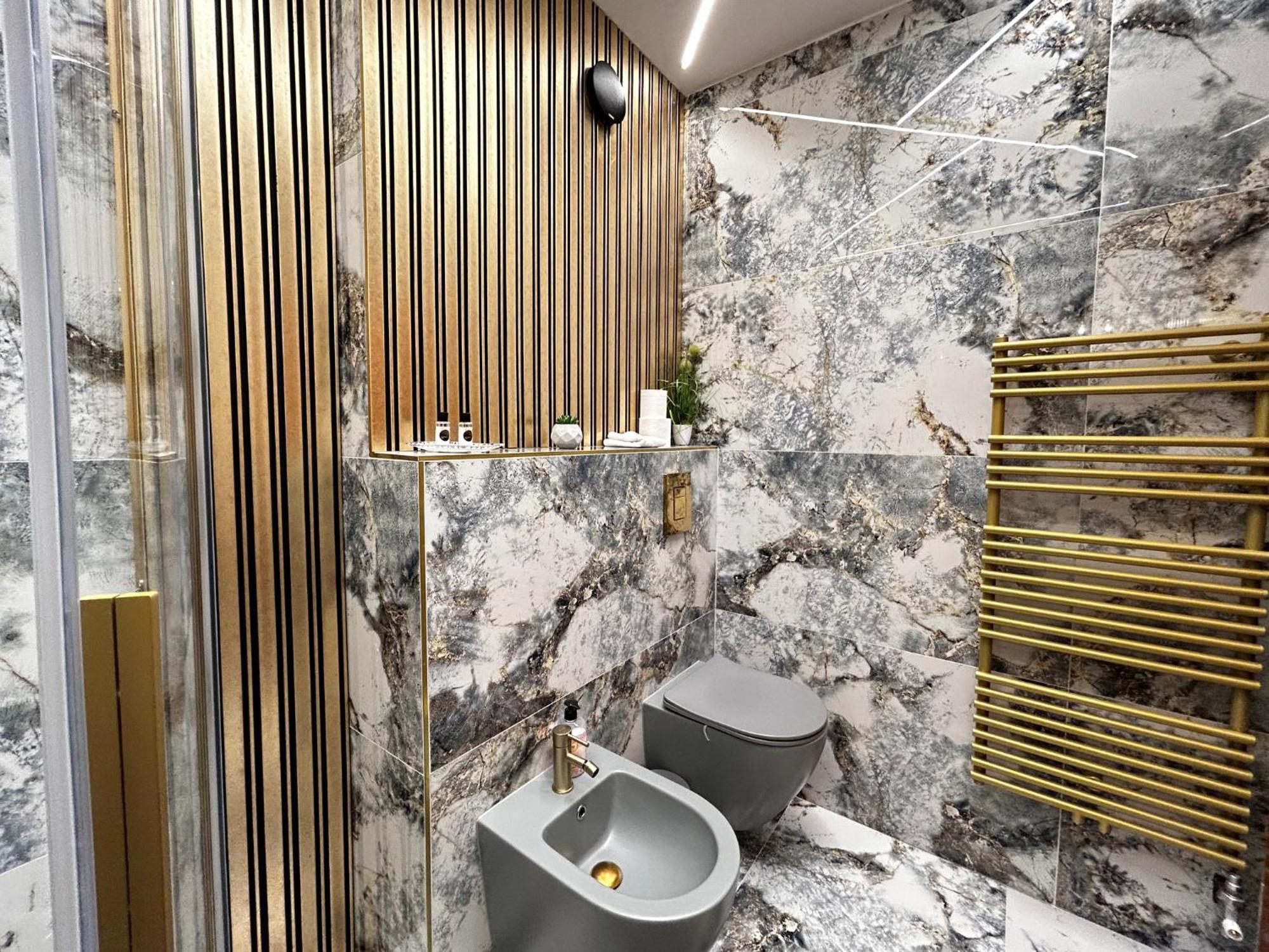 79m² 2 slaapkamer, 2 privé badkamer Appartement in Podčetrtek Buitenkant foto